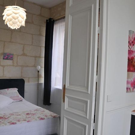 La Terrasse Facon Giverny - Gite 2 Personnes - Brain-sur-Allonnes Екстер'єр фото